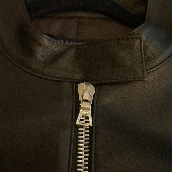 CLASSICS by WORTH NWT STRETCH LEATHER JACKET, BROWN, Size 6. Zipper w/pockets. - Picture 8 of 10